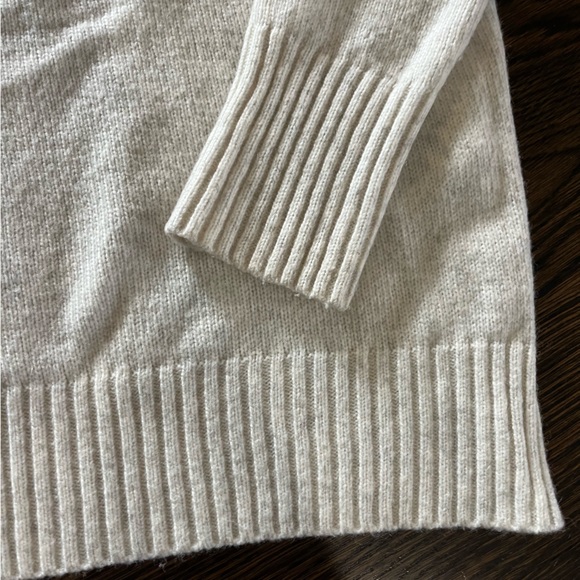 GAP mock sweater small tall wool cream - Picture 2 of 8
